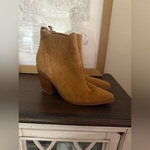 MARC FISHER ALVA POINTY TOE BROWN SUEDE BOOTIE SIZE 11